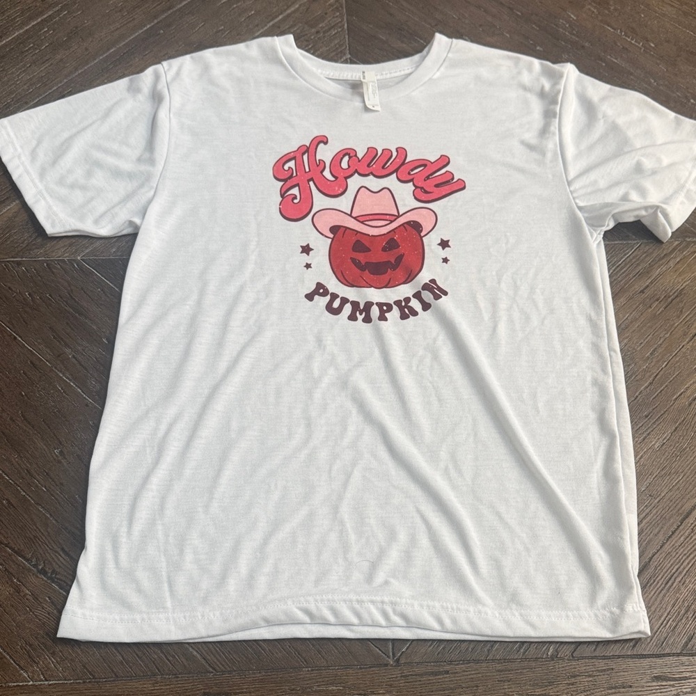 Howdy Pumpkin White Graphic Womens T-Shirt - Size Medium